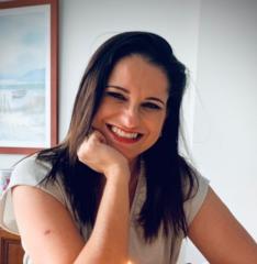 Miriam Flores