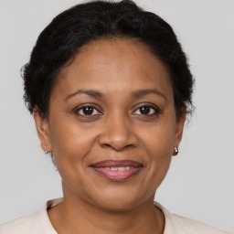 Lillie J Lotonna