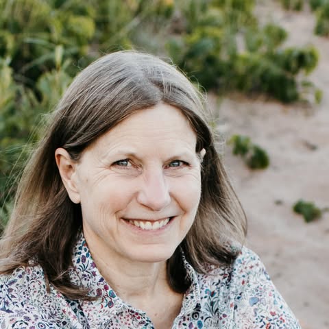 Julie Neubauer