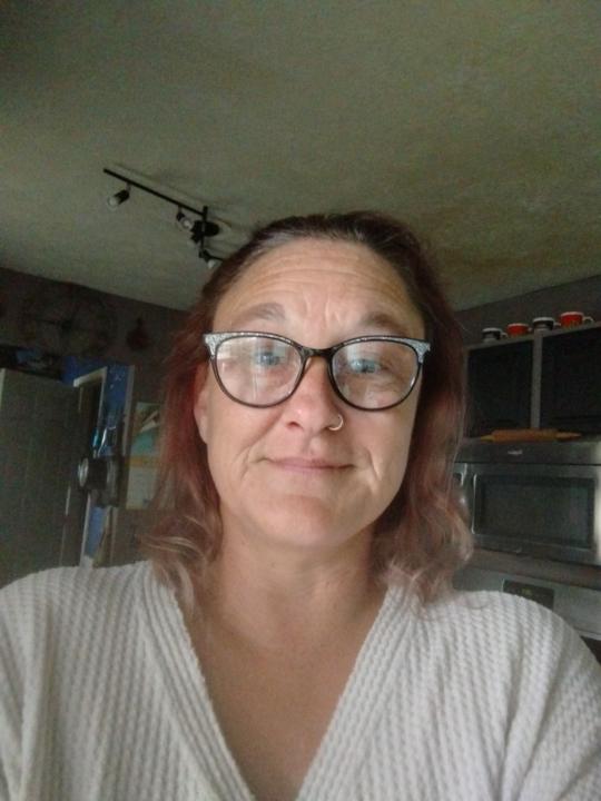 Lesly Hymson