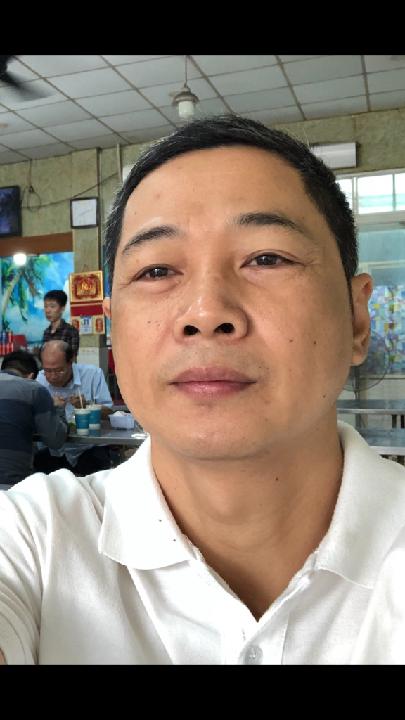 Hùng Triệu việt