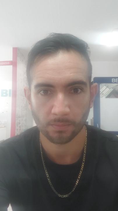 Osmar González