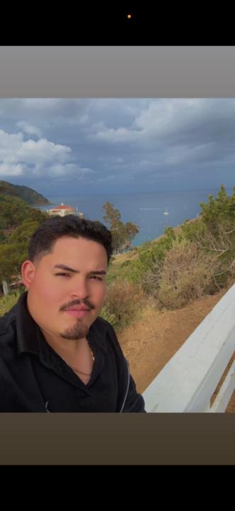 Agustín Islas G