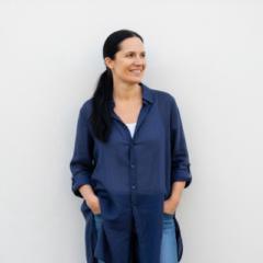 Mette R