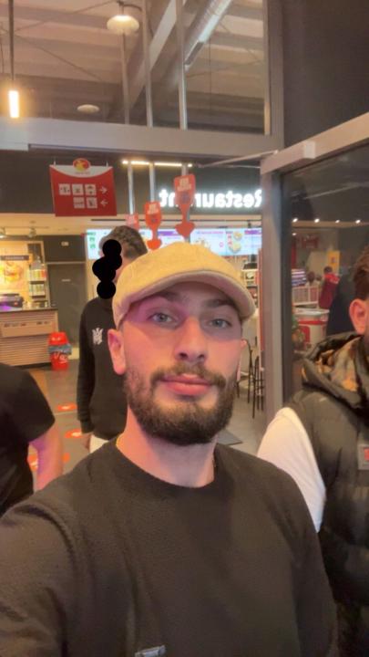 Sabri Bezek