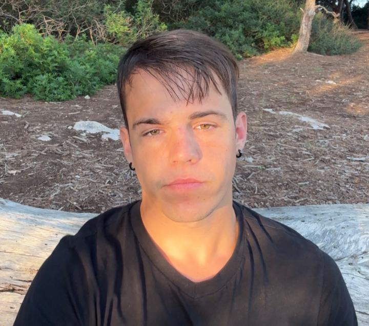 Angel Llanos