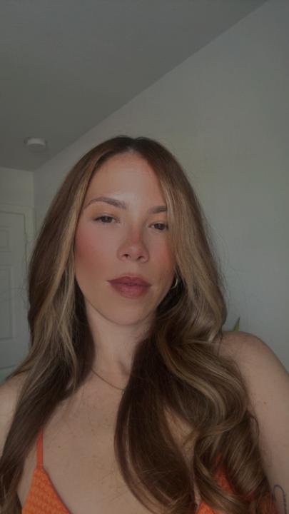 Nicole M Santiago