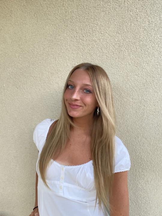 Scarlett Tucker