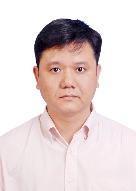 Hoàng Trung Nguyễn