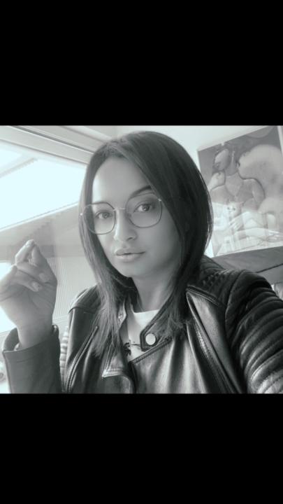 Mireille Owegeser