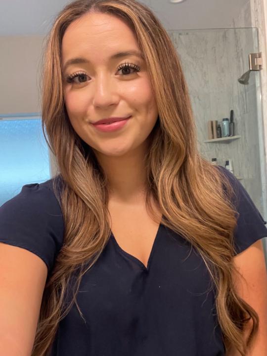 Ana Hoff
