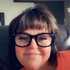 Tracey Calvert