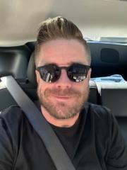 Mj Knudsen