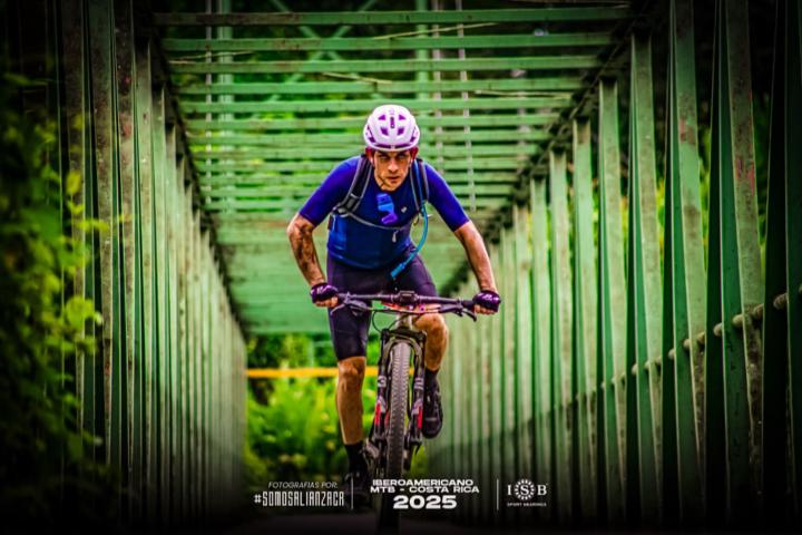 Cristopher Navarro