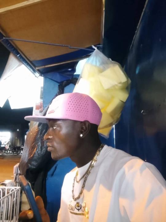 Ndong Elvis Kum