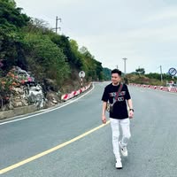 Chiến Phạm