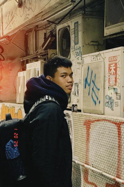 拿 耀