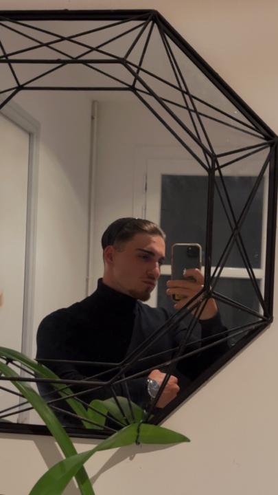 Elliot Bernard