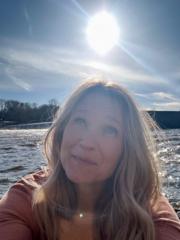 Carrie Wright