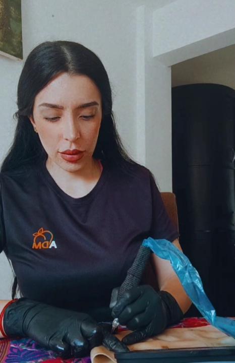 Carolina Montes De Oca