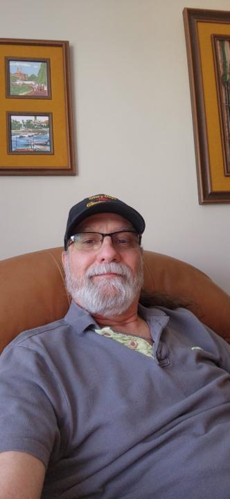 Jim Karoly