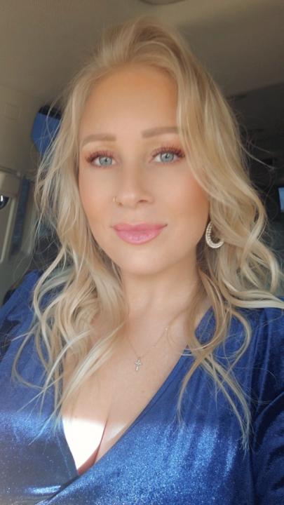 Amanda Tomlin