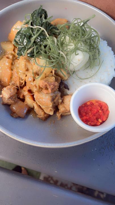 Be happy … A happy Friday brings you joy 