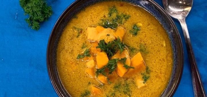 Burmese Chicken Soup