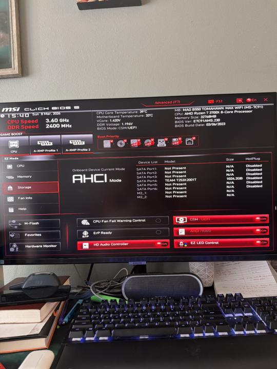 Any tech wizards know what my pc tweaking?