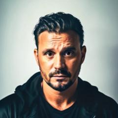 Aaron De Pauw