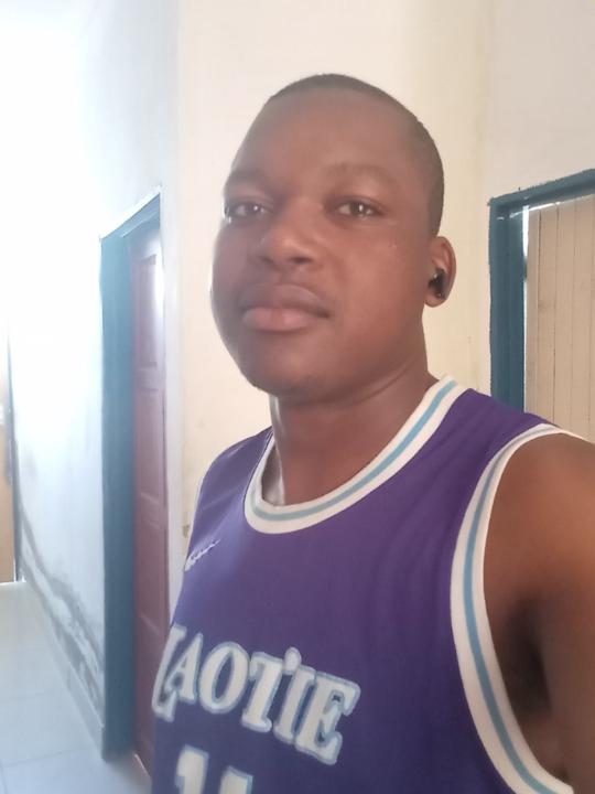 Simbarashe Makuchete