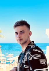 Ervin Csikos