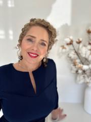 Liz Lewis