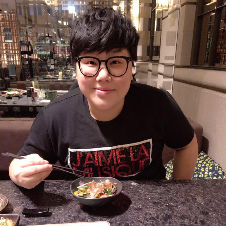 Emery Lu