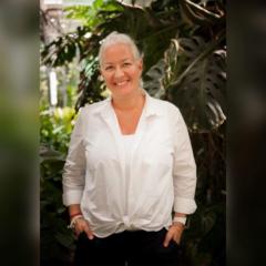 Anita Schutters