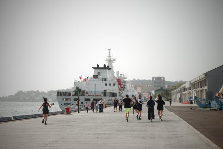 亂入高雄線下聚