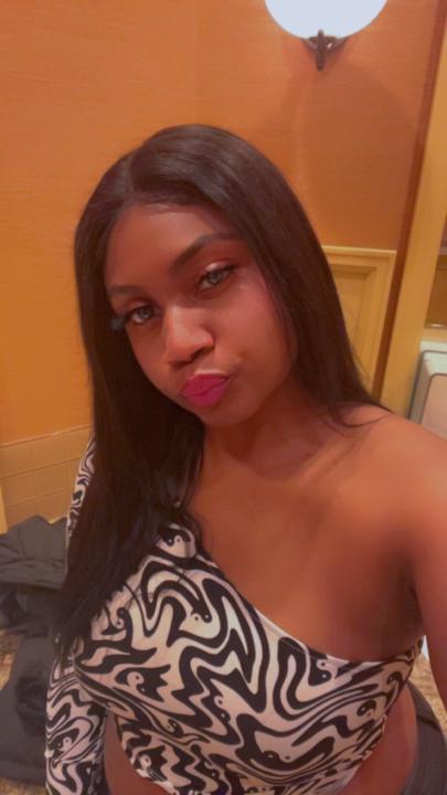 Imari Williams