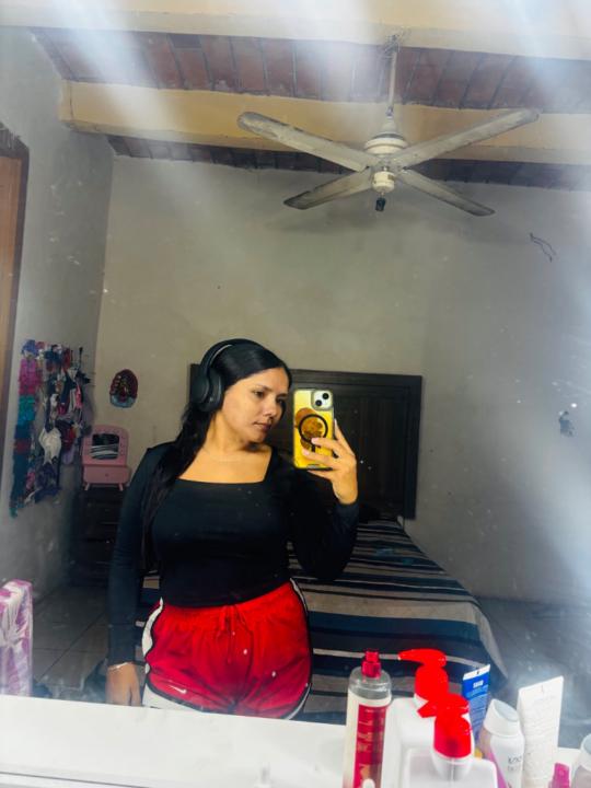 Guadalupe Montserrat Flores aguila