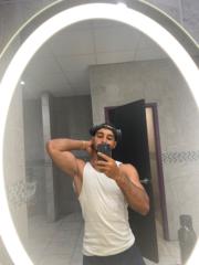 Anthony De León