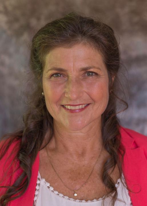 Elizabeth Thompson
