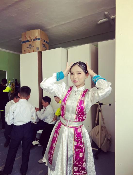 Миний танилцуулга : 🎀