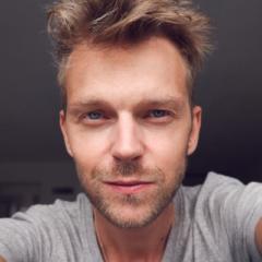 Alex Nom