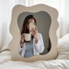 Veerle E