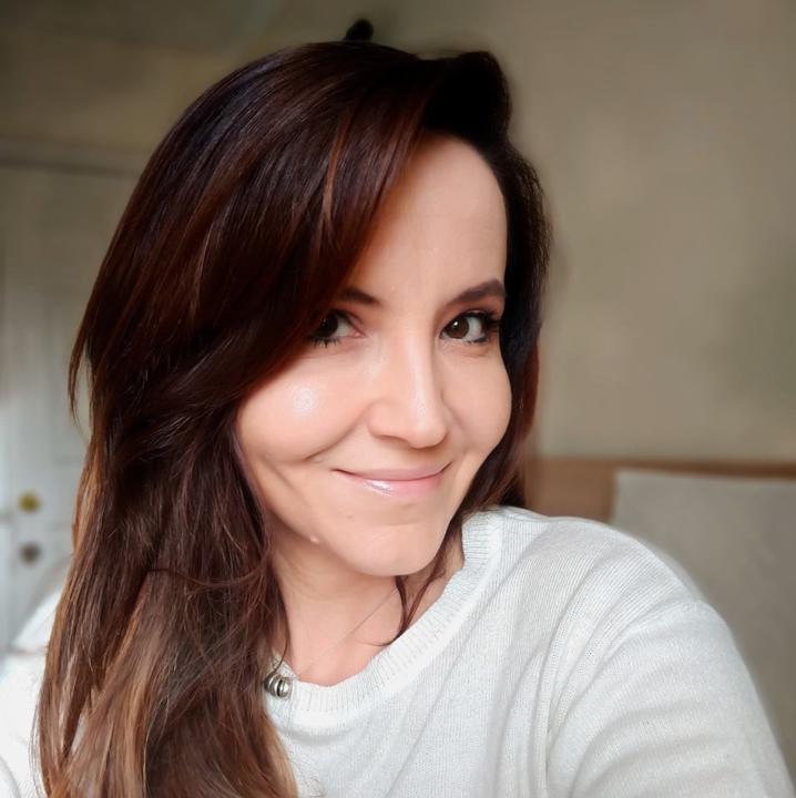 Karolina Debkowska