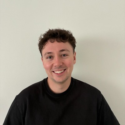 Oliver Lowndes