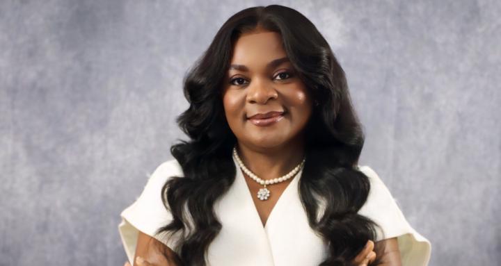 Dr. B Deluxe Success Club