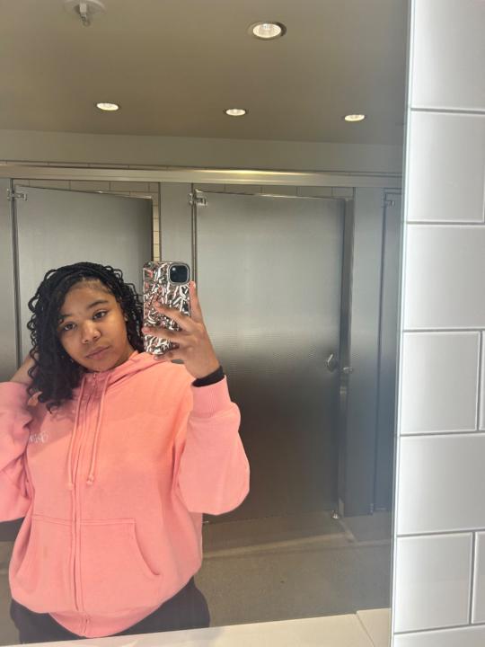 Niyiah G
