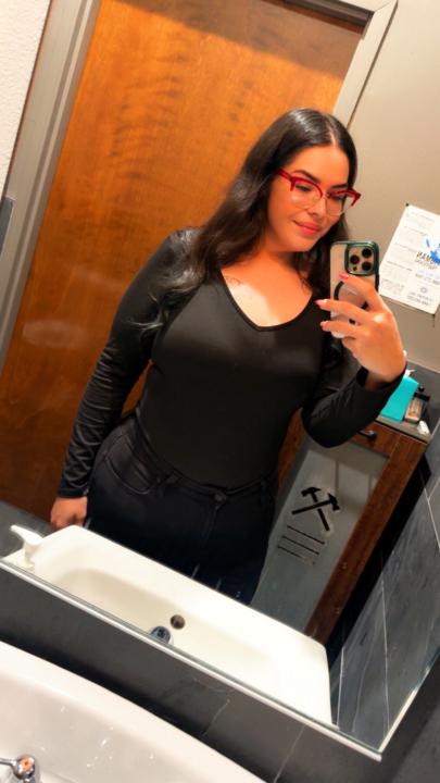 👋Hey there, i'm Brenda