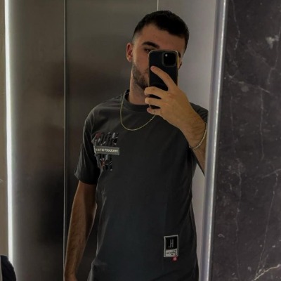 Handuc David Andrei