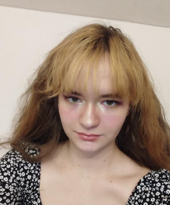 Anna Asdsad